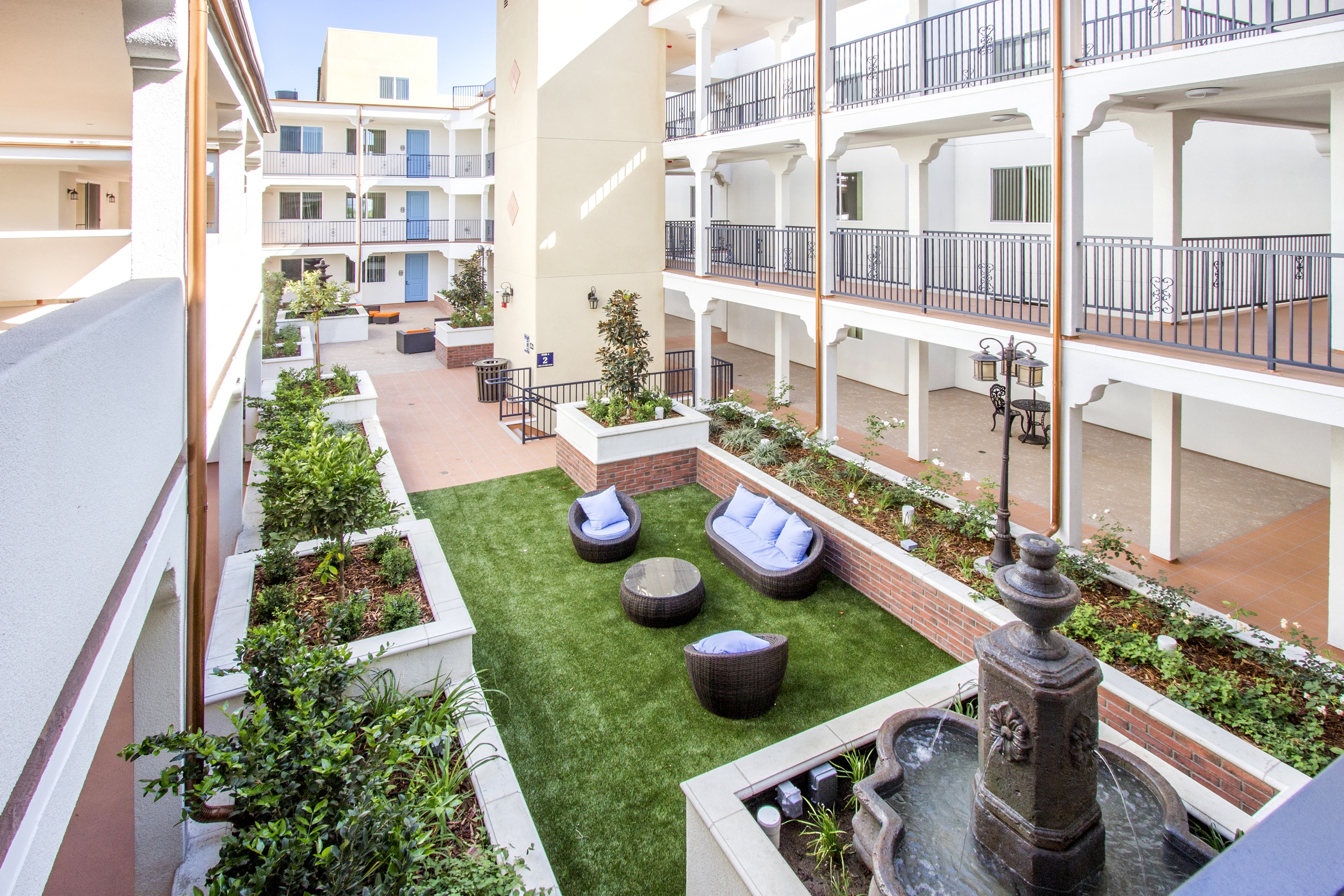 Le Blanc Apartments 3